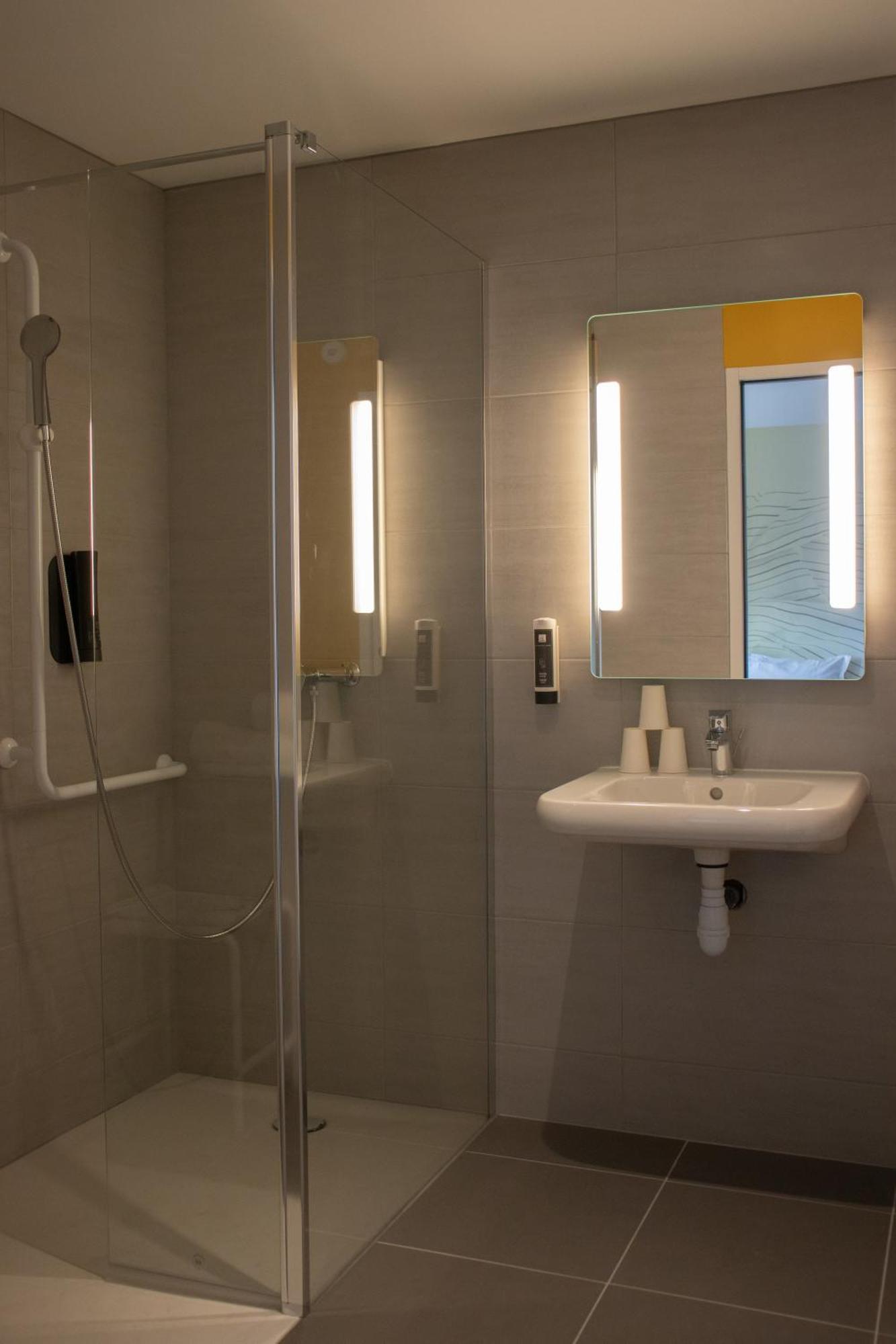 B&B Hotel Le Puy-En-Velay Vals-pres-le-Puy 외부 사진